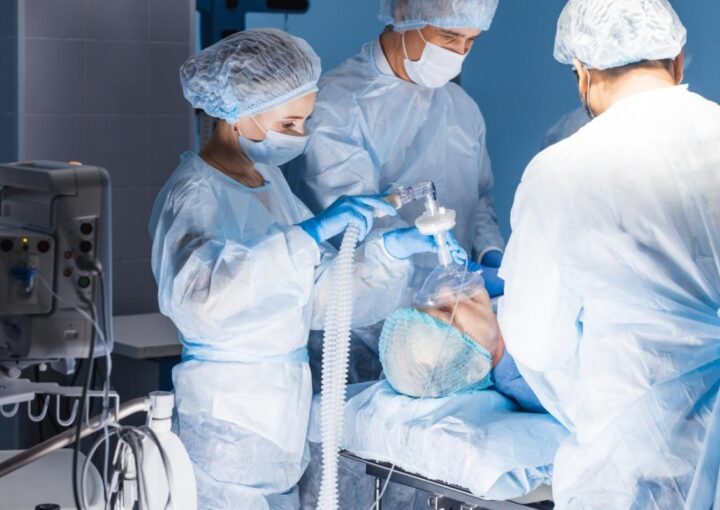 Ankara, Antalya, Eskişehir'de genel anestezi veya uyutarak diş tedavisi yapılan